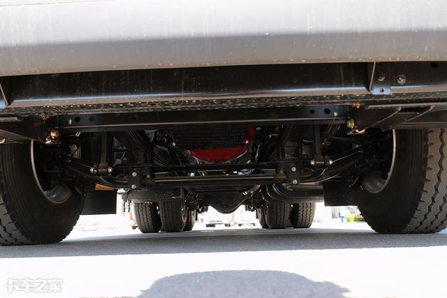 煤炭砂石料运输必看，4款国六平顶牵引车盘点，你会选谁？