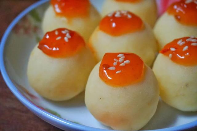 迷你甜辣土豆球：造型可爱，入口即化，小朋友喜欢极了