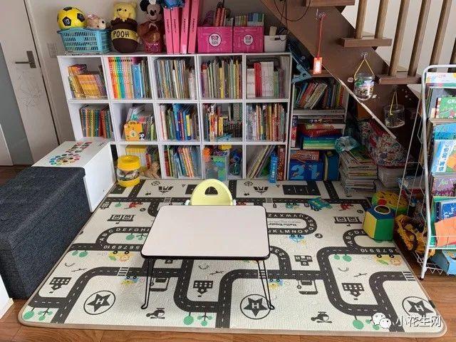 孩子|三个妈妈给娃精心布置“书桌区”，好多“鸡娃小心机”