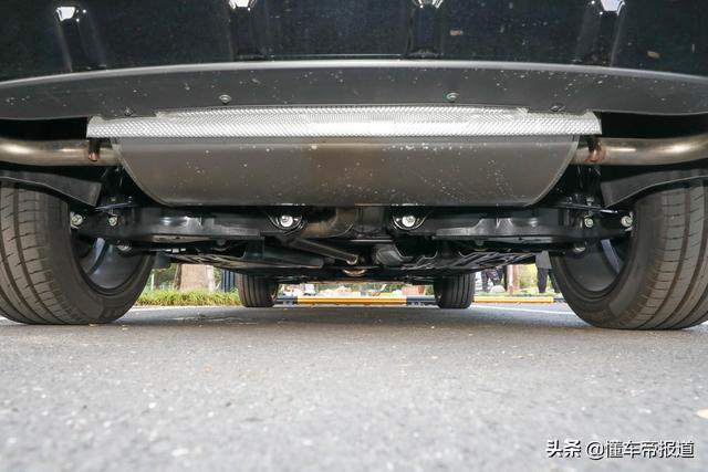 新车 | 运动属性更加鲜明 试驾新款领克01劲Halo四驱版