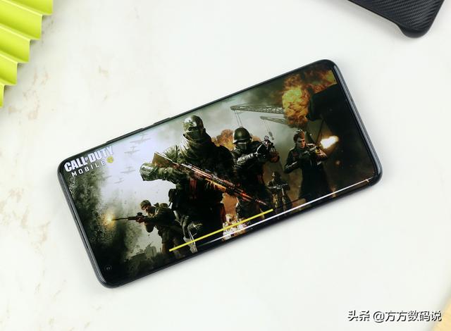 综合素质依旧是5G手机的重点，这三款旗舰打造“均衡”式体验