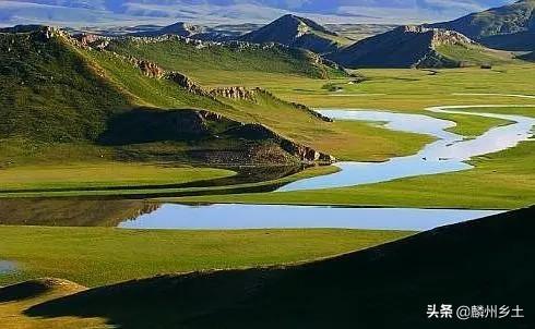 【世界那么大】全中国第二大草原，神奇的和它的名字一样特别，你知道是哪里吗？