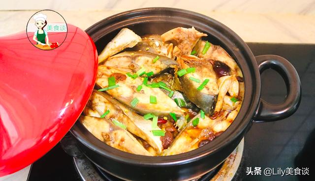 入冬后要多吃鱼，分享鱼肉懒人做法，不加一滴水，出锅鲜香又营养