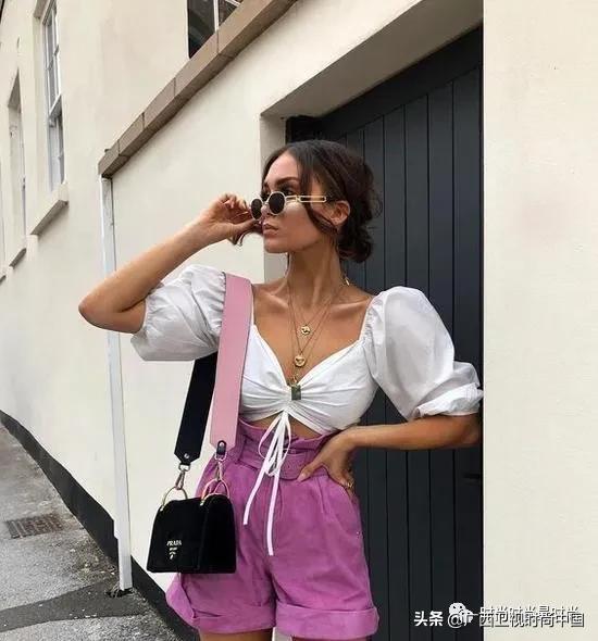 第五大道注意到这个小细节~你与时尚就是一“袖”之隔的距离