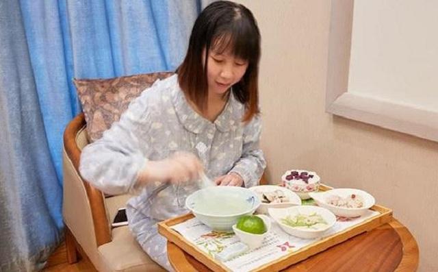 天空的彩虹|出月子多久可以碰凉水？30天期限未必可靠，过来人建议能晚就晚