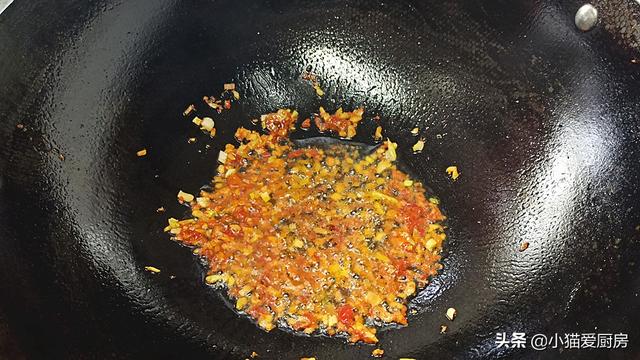 川味滑肉不要再煮汤了，教你做“水煮滑肉”，鲜香麻辣，吃着真爽