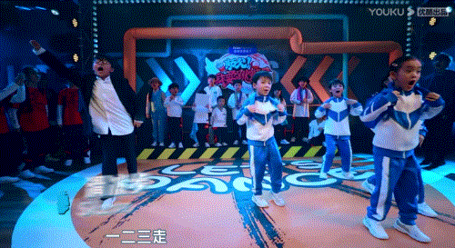 家住魔仙堡|举报,这综艺又想骗我生小孩