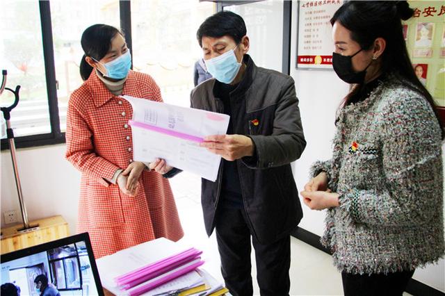 【你的育儿经】建阳区教育局领导到实验幼儿园督导校园疫情防控和开学准备工作