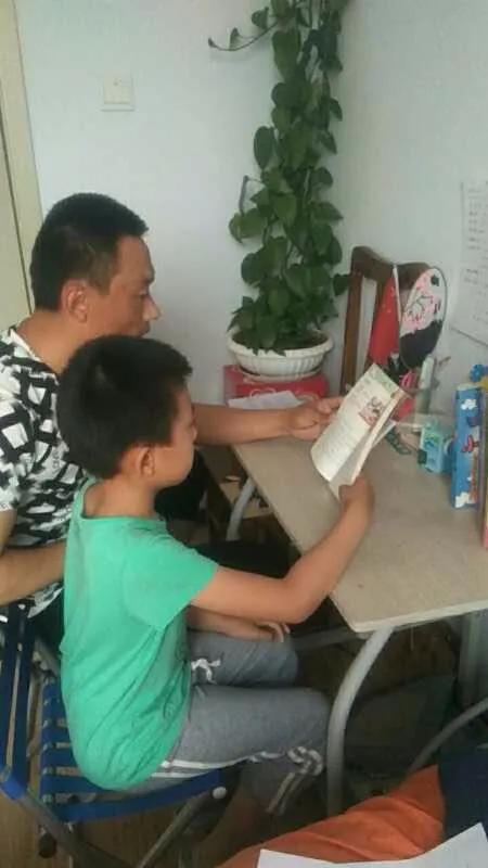 你的育儿经|「承德高新区阳光四季小学 班级特色活动」书香飘万家 阅读润童心