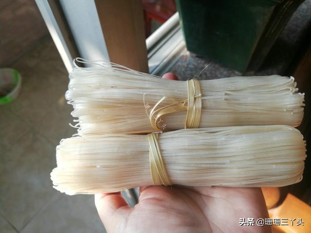 旅行柚子君■广东清远的“特色”美食，六道工艺，粉是“方形”的，充满米香味