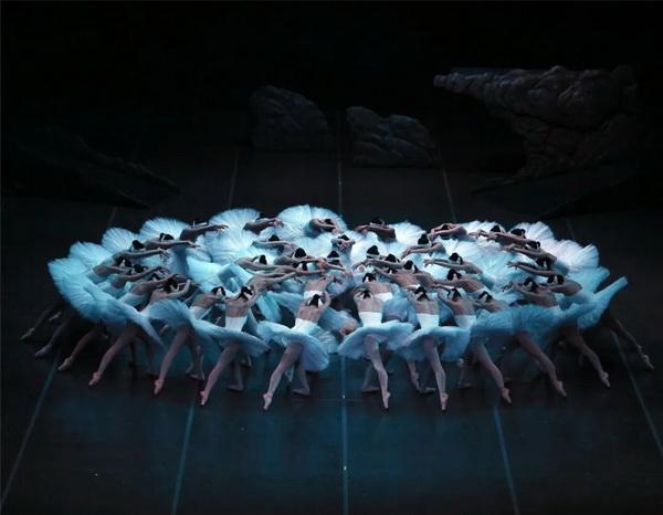 告别“冰封期”,上海剧场迈入复演大潮|澎湃新闻