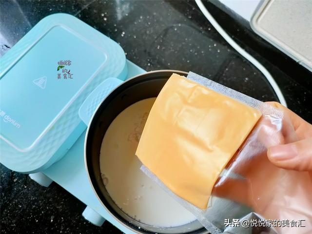 冬天了，快给孩子做好吃的高钙小点心，弹性十足，松软香浓吃不腻