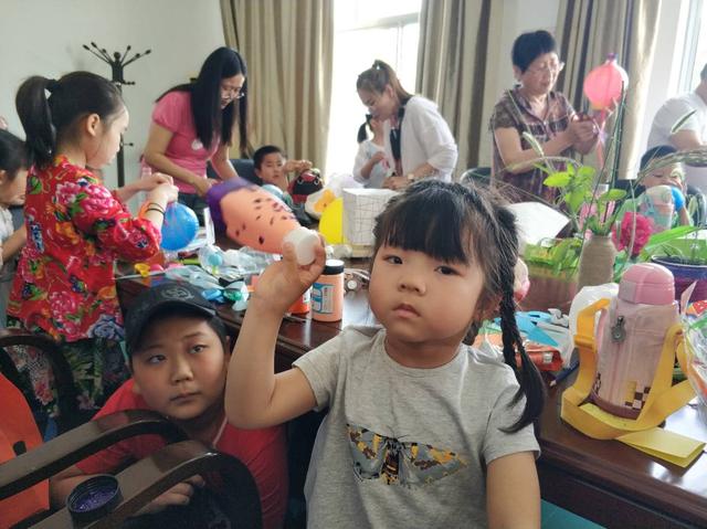 齐鲁东营资讯|胜荣社区：亲子庆“六一” 迎“六五”环境日