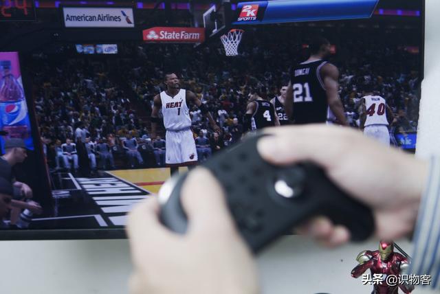 一键学习，比Switch原生手柄还好用的谷粒金刚PRO手柄