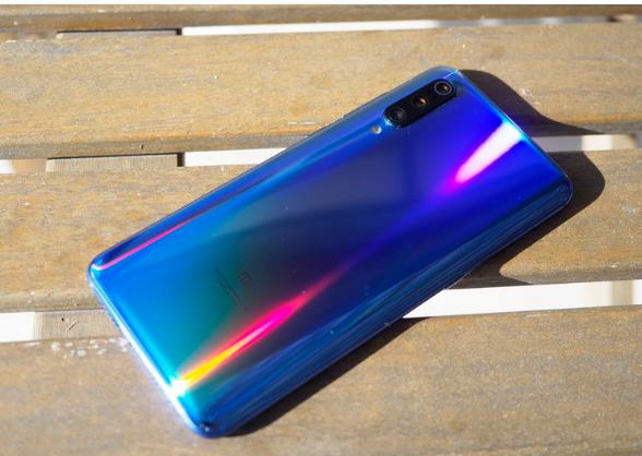 小米10这款机型名利双收，销量居高不下，为何走到退市的地步？