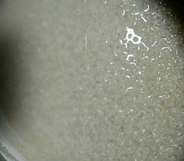 天冷，晚餐就别叫外卖了，学会懒人饭，简单美味，孩子也抢着吃