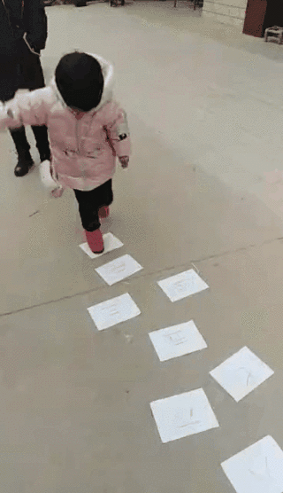 #你的育儿经#40个亲子游戏在家就能玩，锻炼身体动脑动手，孩子越玩越聪明