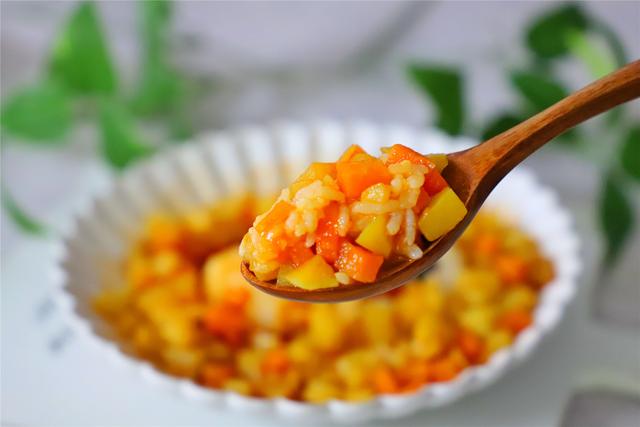 「你的育儿经」孩子挑食不爱吃饭,聪明妈妈有妙招,学会这样做,孩子吃饭不发愁