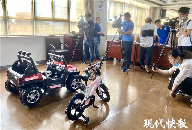 #你的育儿经#给娃买玩具电动车，让他“驾车出行”？先来看南京市消协的比较试验结果