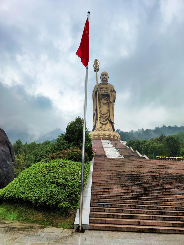 现在去九华山时机很好（小米10pro手机摄影）