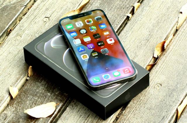 使用了一周时间，这几点让我对iPhone 12 Pro比较失望！