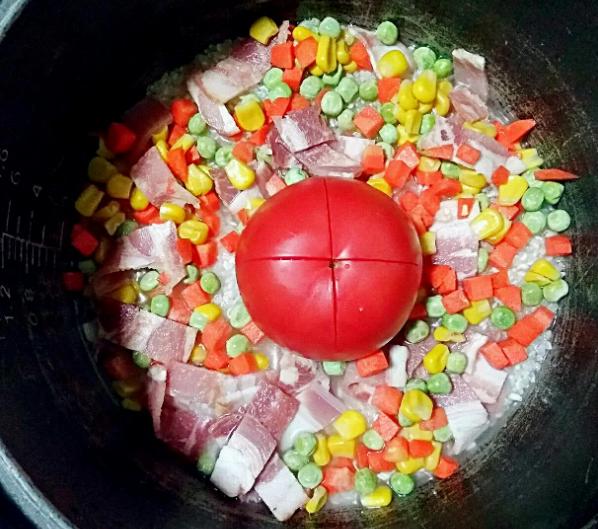 天冷，晚餐就别叫外卖了，学会懒人饭，简单美味，孩子也抢着吃