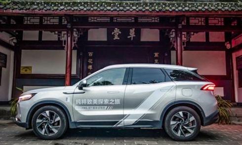 大空间SUV：BEIJING-X7打造越级大空间