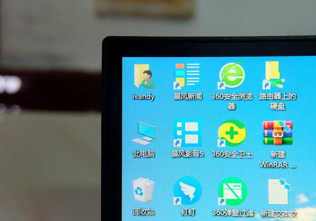 娱乐工作两不误 简评让人爱不释手的蚂蚁电竞ANT27VQ