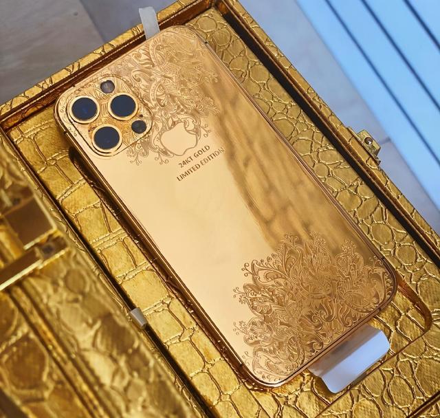 价值16万的iPhone12现世：24K纯金打造