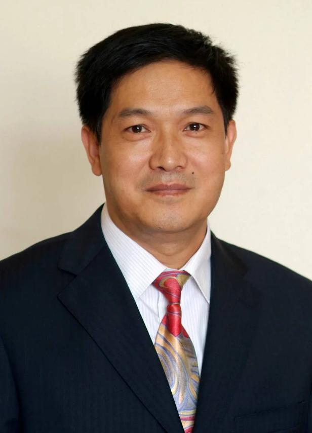 患者|山东大学齐鲁医院（青岛）眼科许孝义教授：攻克眼部疑难病 彰显“高水平”