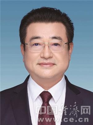 唐山市新一届人大常委会主任副主任秘书长简历