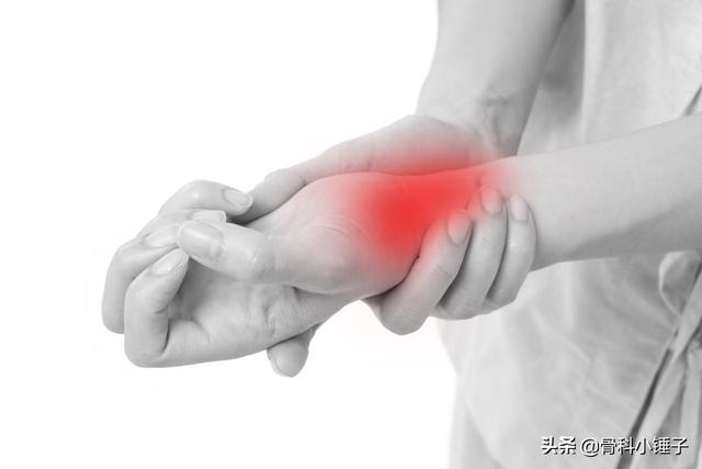 超级宝妈|产后手腕酸疼没劲儿 可能得了腱鞘炎了