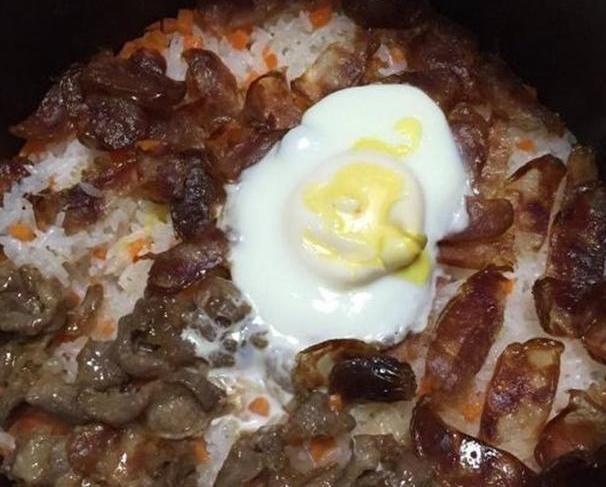 「你的育儿经」一位97年准妈妈的孕妇餐火了，无人照料自己做饭，网友：特别心疼