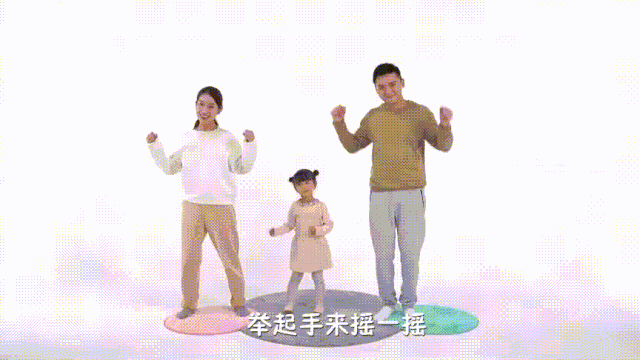 「超级宝妈」春天过半还不能出门锻炼？陪孩子在家这样运动，长个儿这事不耽误
