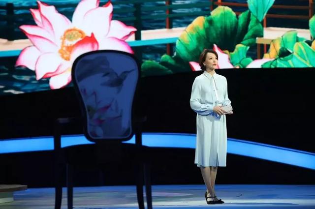 「陌上蔷薇」董卿：为什么要让孩子读古诗词？这是我见过最好的答案！
