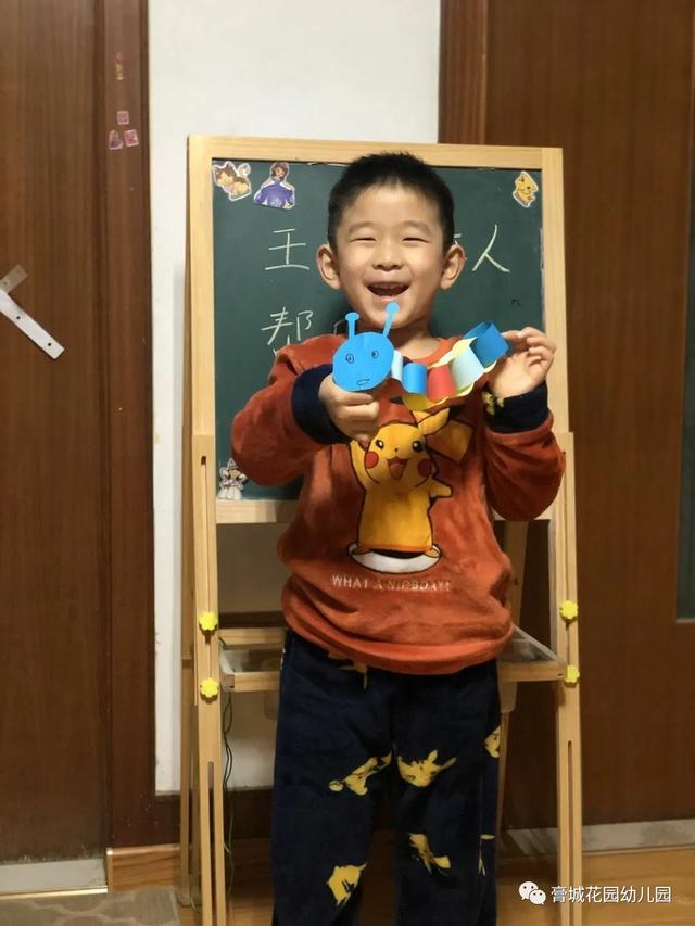 你的育儿经▲“童心绘春天”膏城花园幼儿园“送知识”正在进行