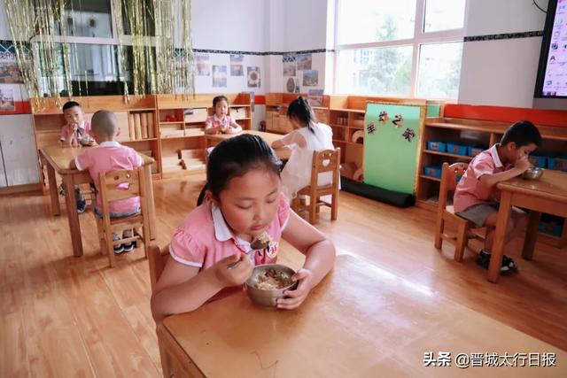 你的育儿经|幼儿园开学第一天 | 请你一键签收我的可爱