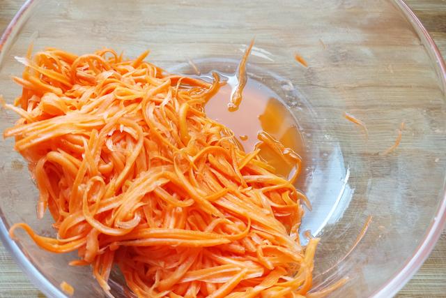 特别适合冬天吃的一道蒸菜，5分钟出锅，鲜香美味，营养还不上火