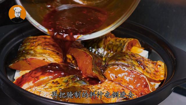 入冬后要多吃鱼，教你懒人做法，用料简单味道好，出锅连汤都不剩