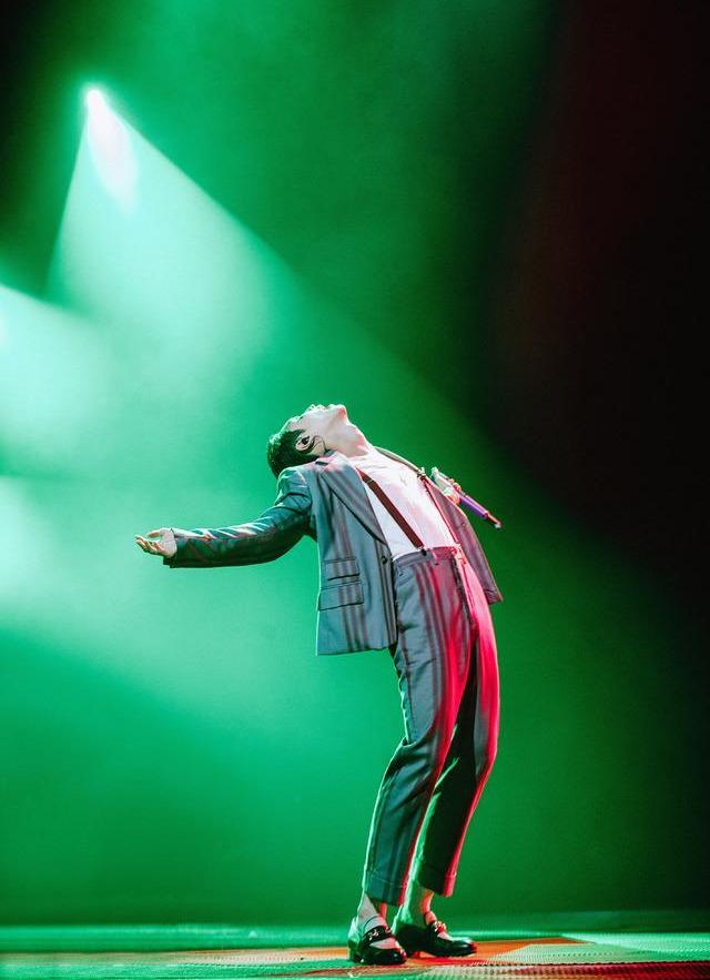 影视交流地@王者GAI爷霸气回归！首秀中国风曲秒杀张艺兴，重露面惊现幸福肥