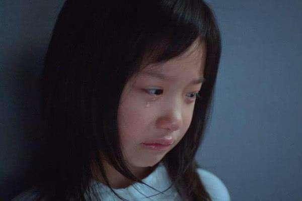 你的育儿经：孩子看似“懂事”的表现，其实是自卑在作祟，父母别再沾沾自喜了
