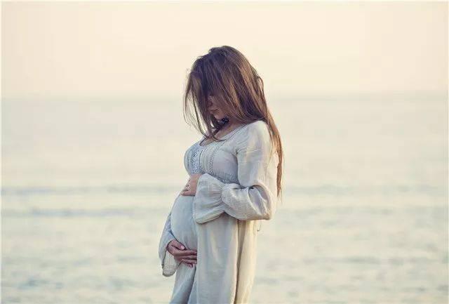 胎宝宝脐带绕颈了还能顺产吗？关于脐带绕颈，你了解多少？