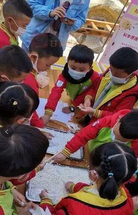 超级宝妈|“六·一”儿童节|州幼儿园的小小科学家们 带你探索奥秘