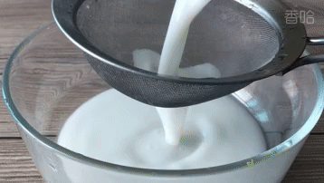 冬天牛奶豆浆靠边站，做碗“花生酪”，滑顺滋润女人多喝