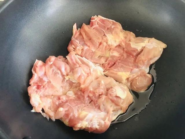 照烧鸡腿：做法很简单，肉嫩多汁超好吃