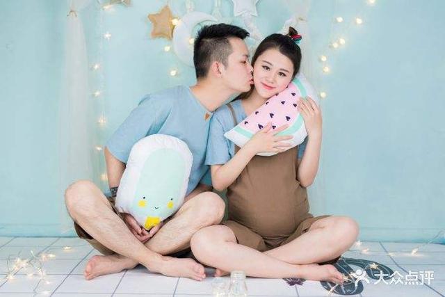 「超级宝妈」腆肚孕妇也是一道风景，腆着大肚子仍然风姿绰约！