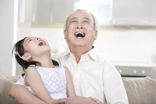 丹麦奥雷斯塔德护理之家：咖啡厅、景观房，老人住养老院是享受