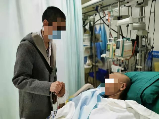 小文|大三学生多病齐发紧急住进ICU 医护团队展开生死救援