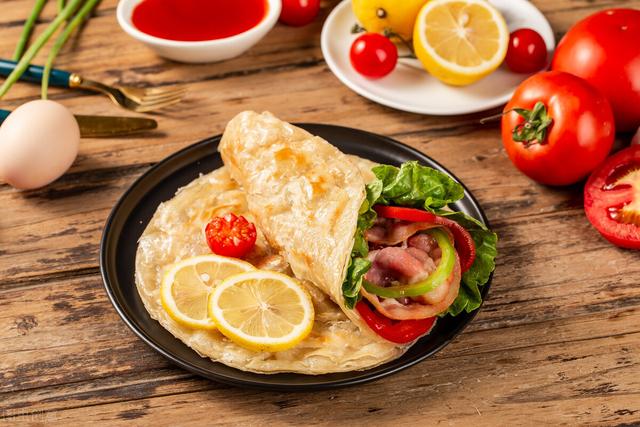 手抓饼可以在家做，牢记2个小技巧，制作起来美味又省时间