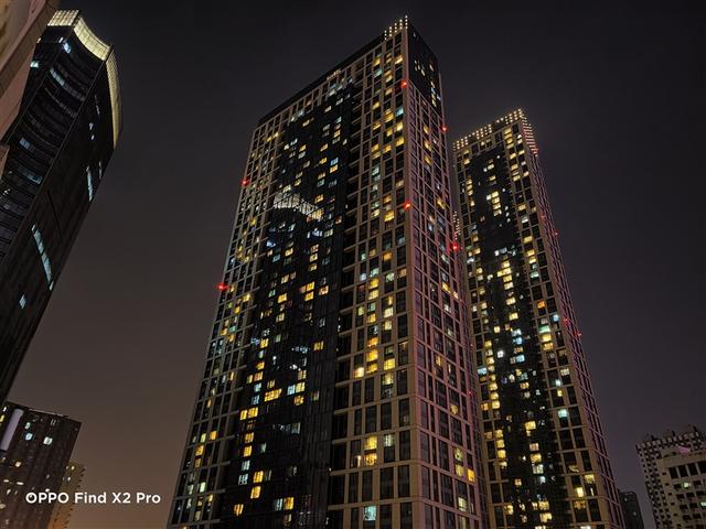 [环球网]120Hz屏旦用难回！OPPO Find X2 Pro评测：揭秘三摄问鼎世界第一